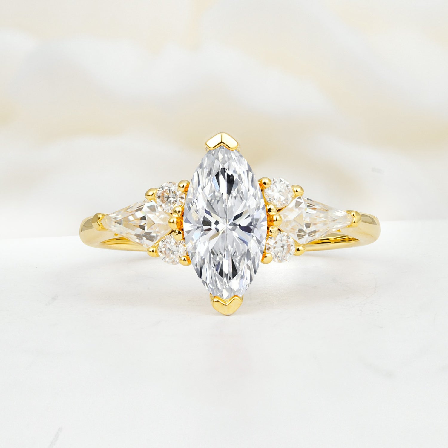 SR17651 Lab Diamond Ring - Yellow-Gold