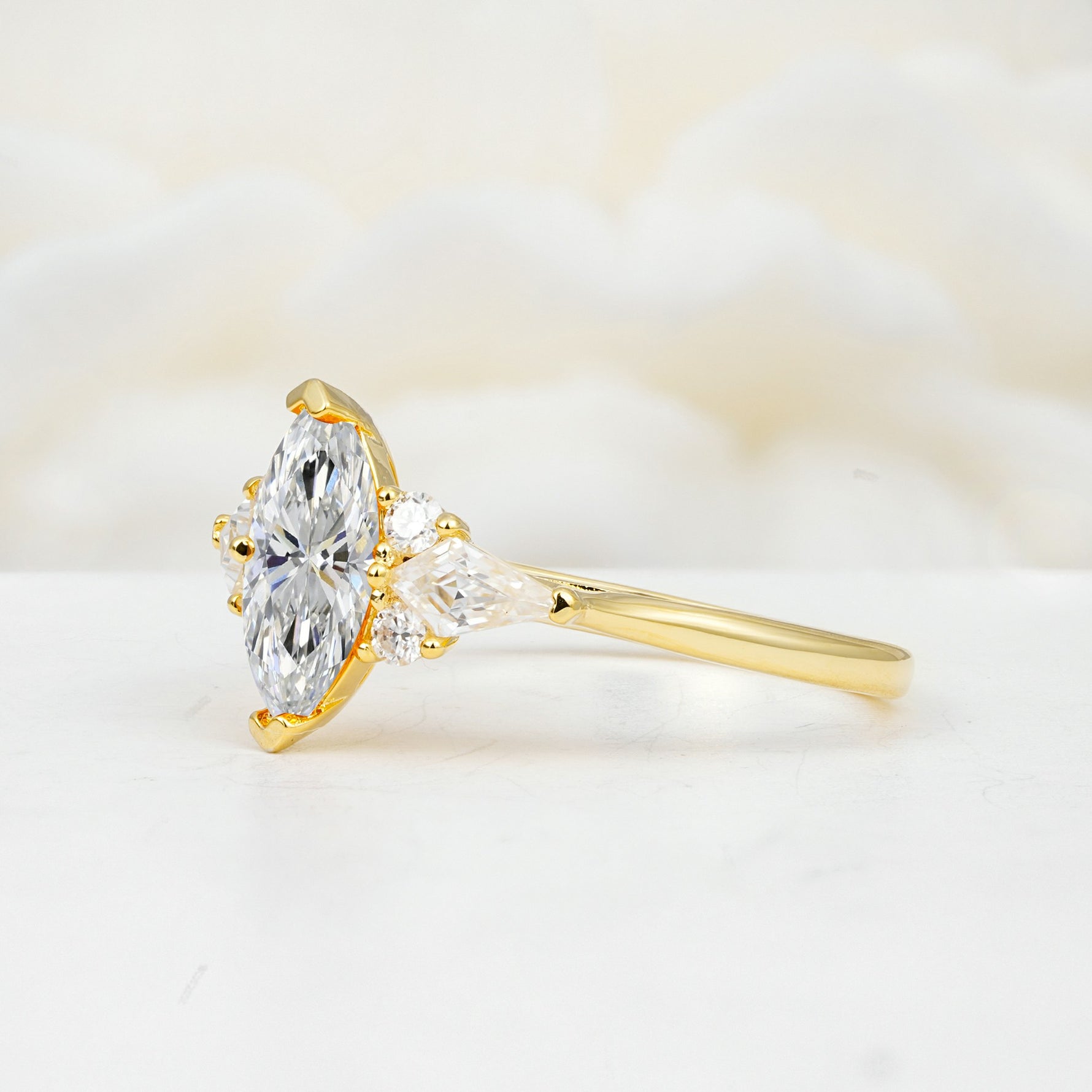 SR17651 Lab Diamond Ring - White-Gold