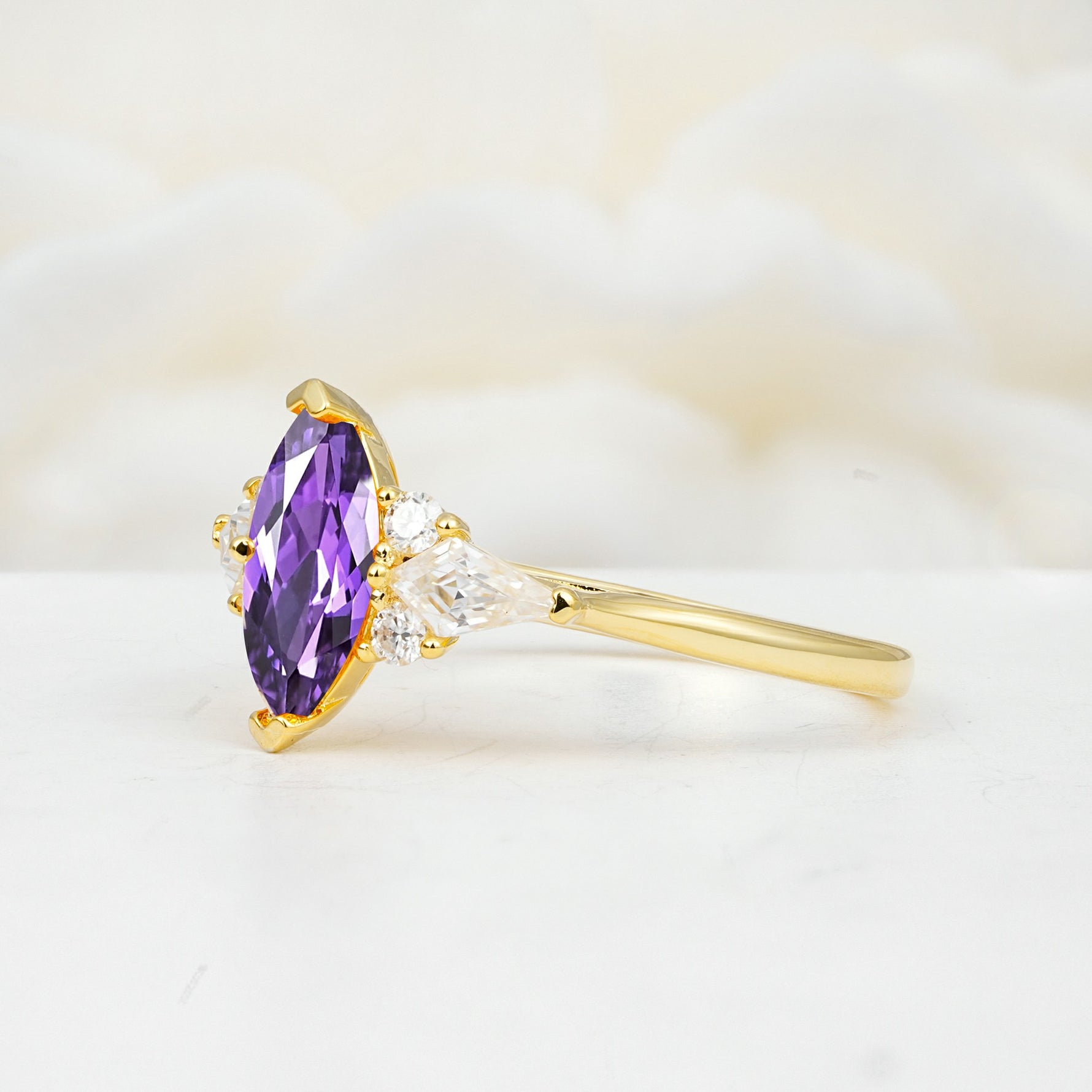 SR17651 Amethyst Ring - White-Gold