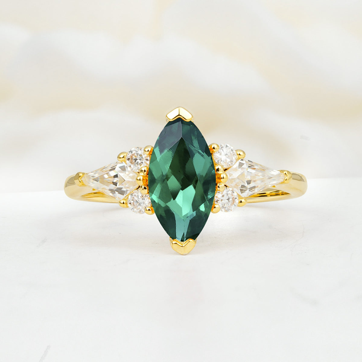 SR17651 Emerald Ring - Yellow-Gold