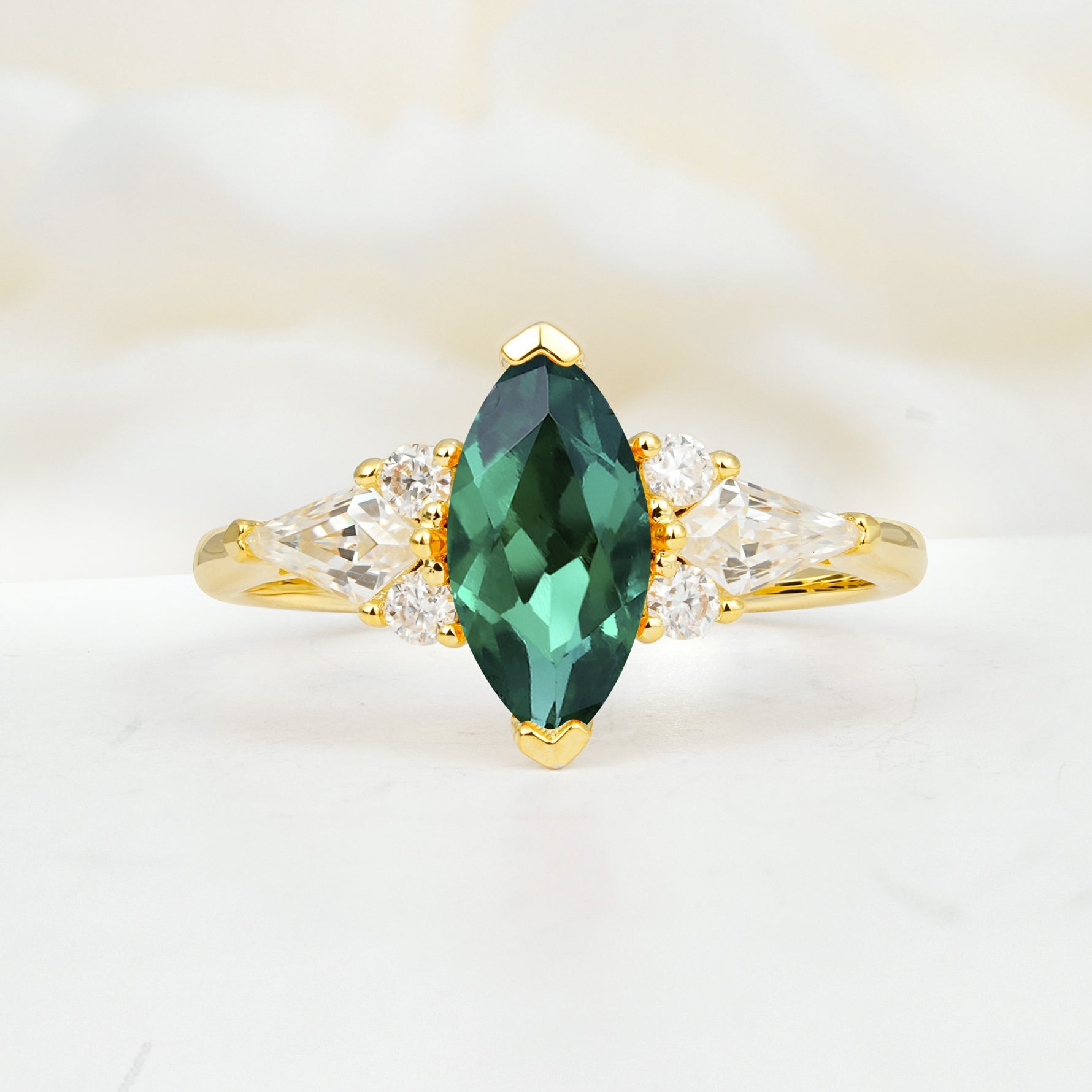 SR17651 Emerald Ring - Yellow-Gold