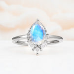 SR17652 Moonstone Ring - Additional view