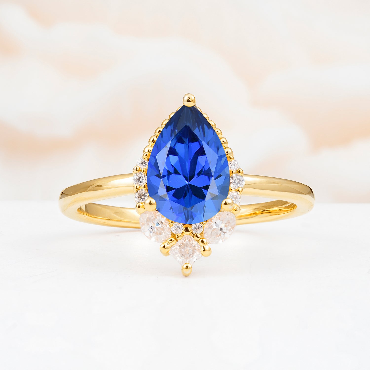 SR17652 Sapphire Ring - Yellow-Gold