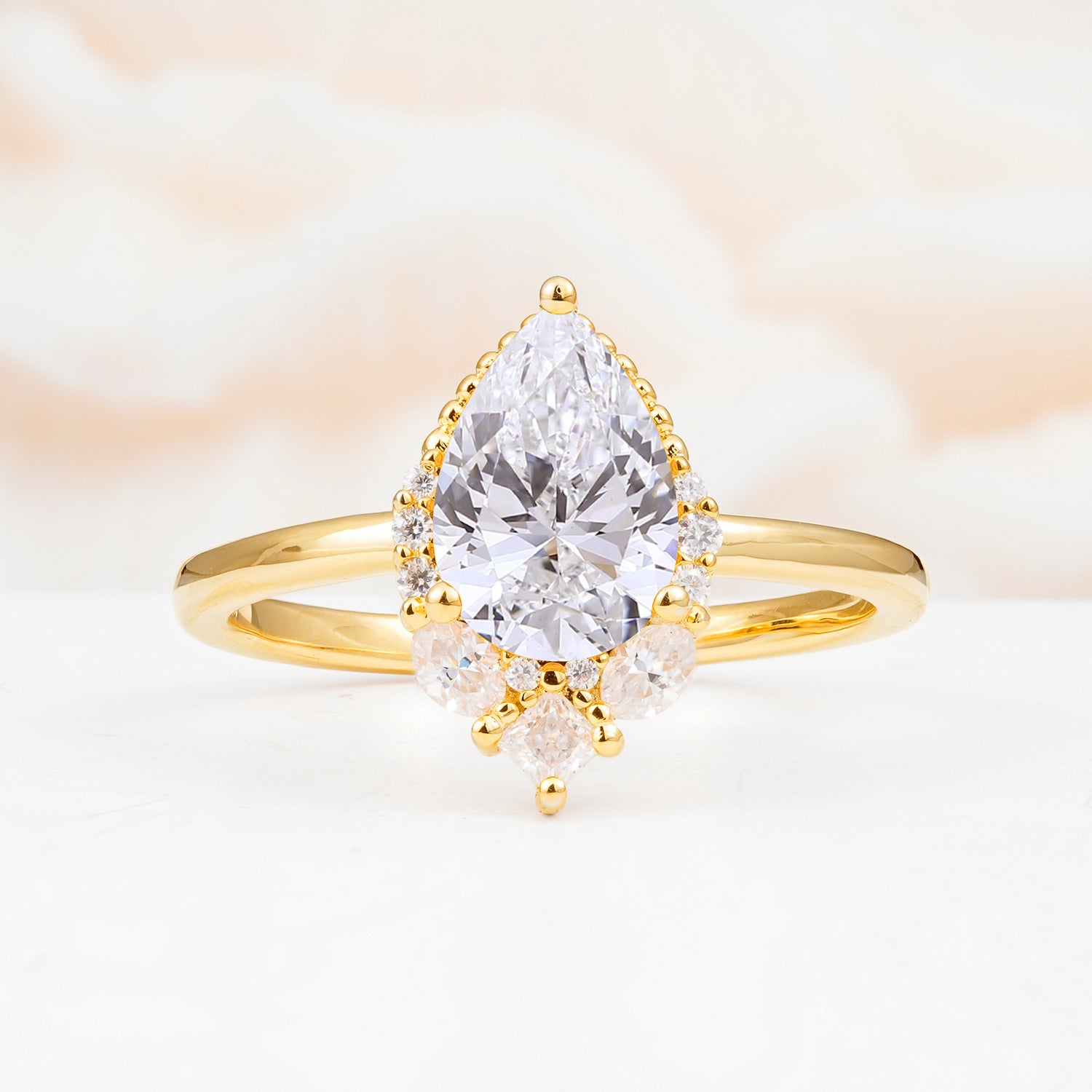 SR17652 Lab Diamond Ring - Yellow-Gold