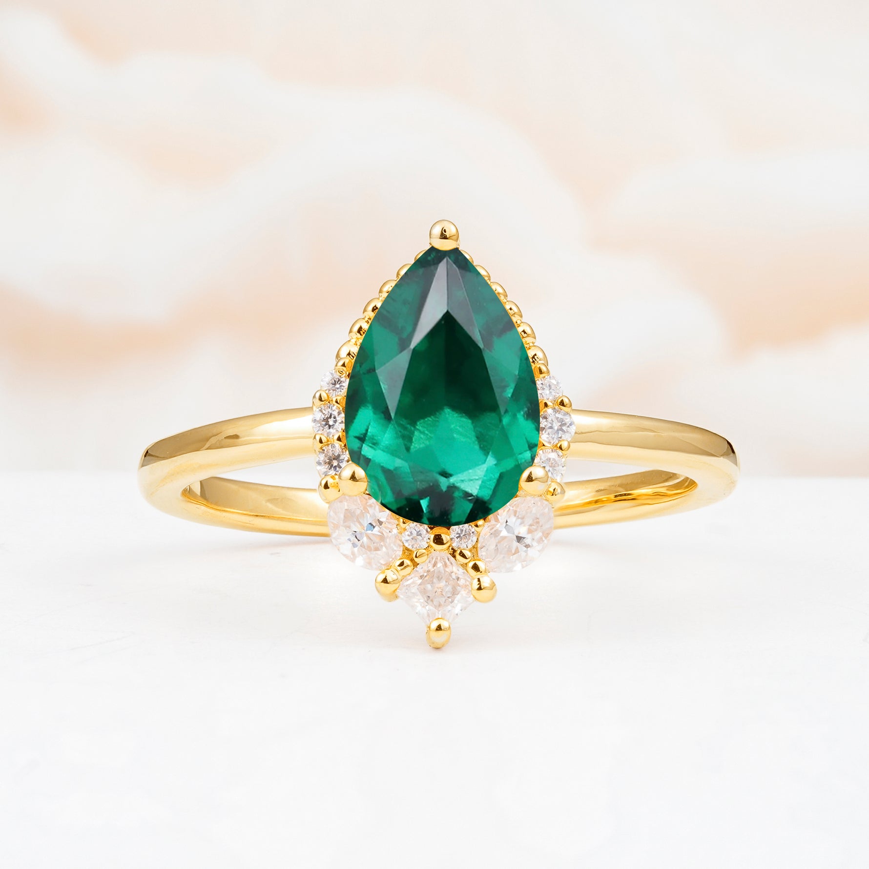 SR17652 Emerald Ring - Yellow-Gold