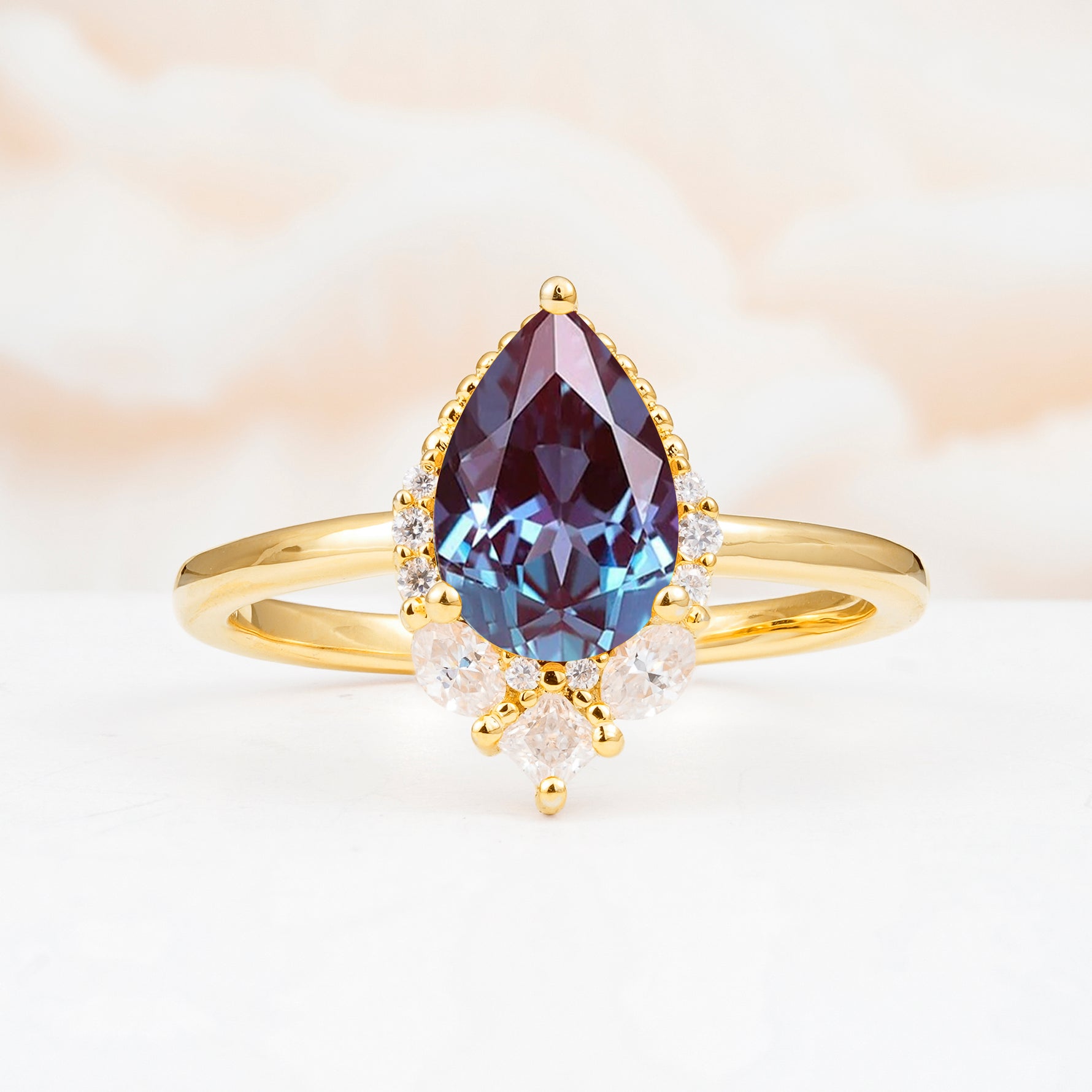 SR17652 Alexandrite Ring - Yellow-Gold