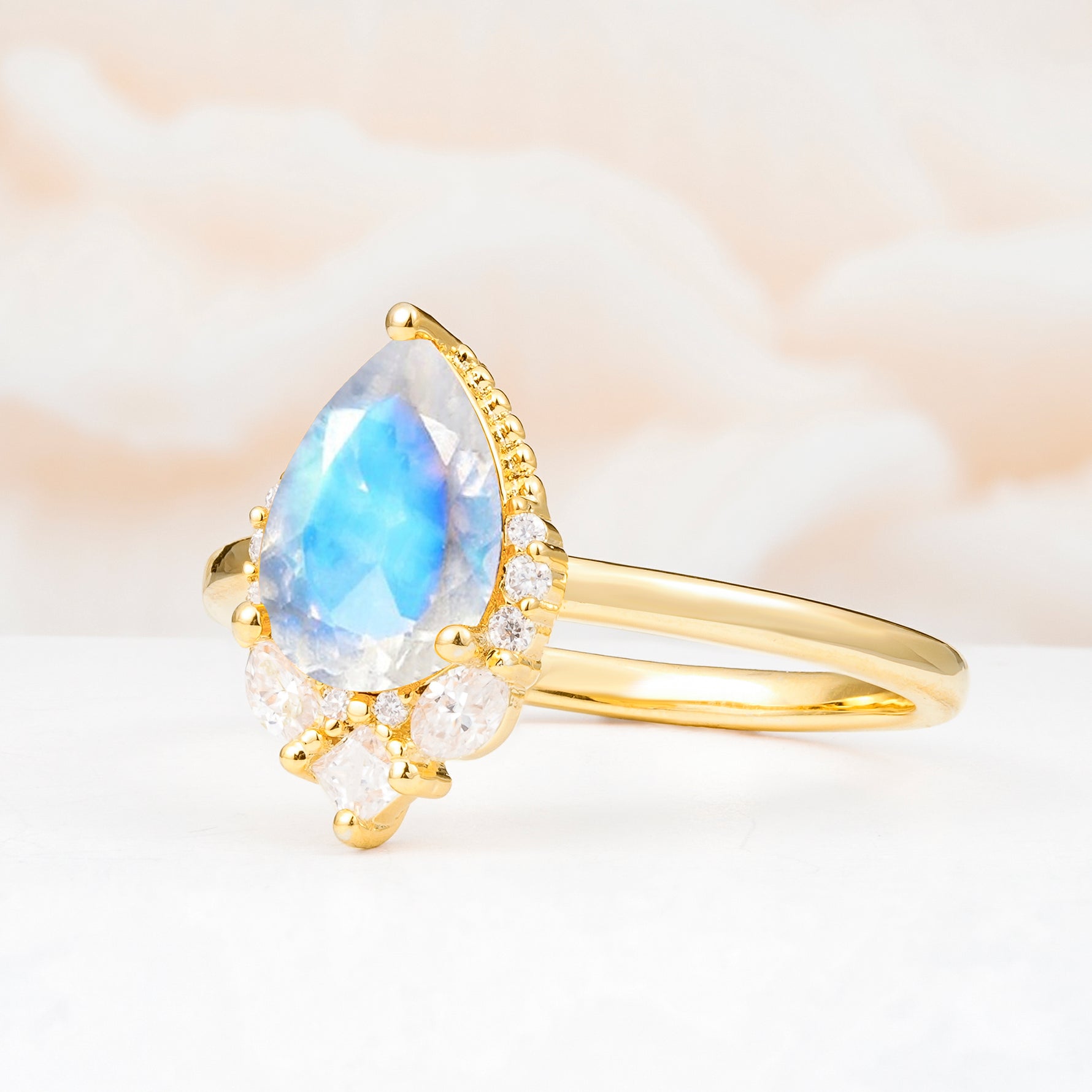 SR17652 Moonstone Ring - White-Gold