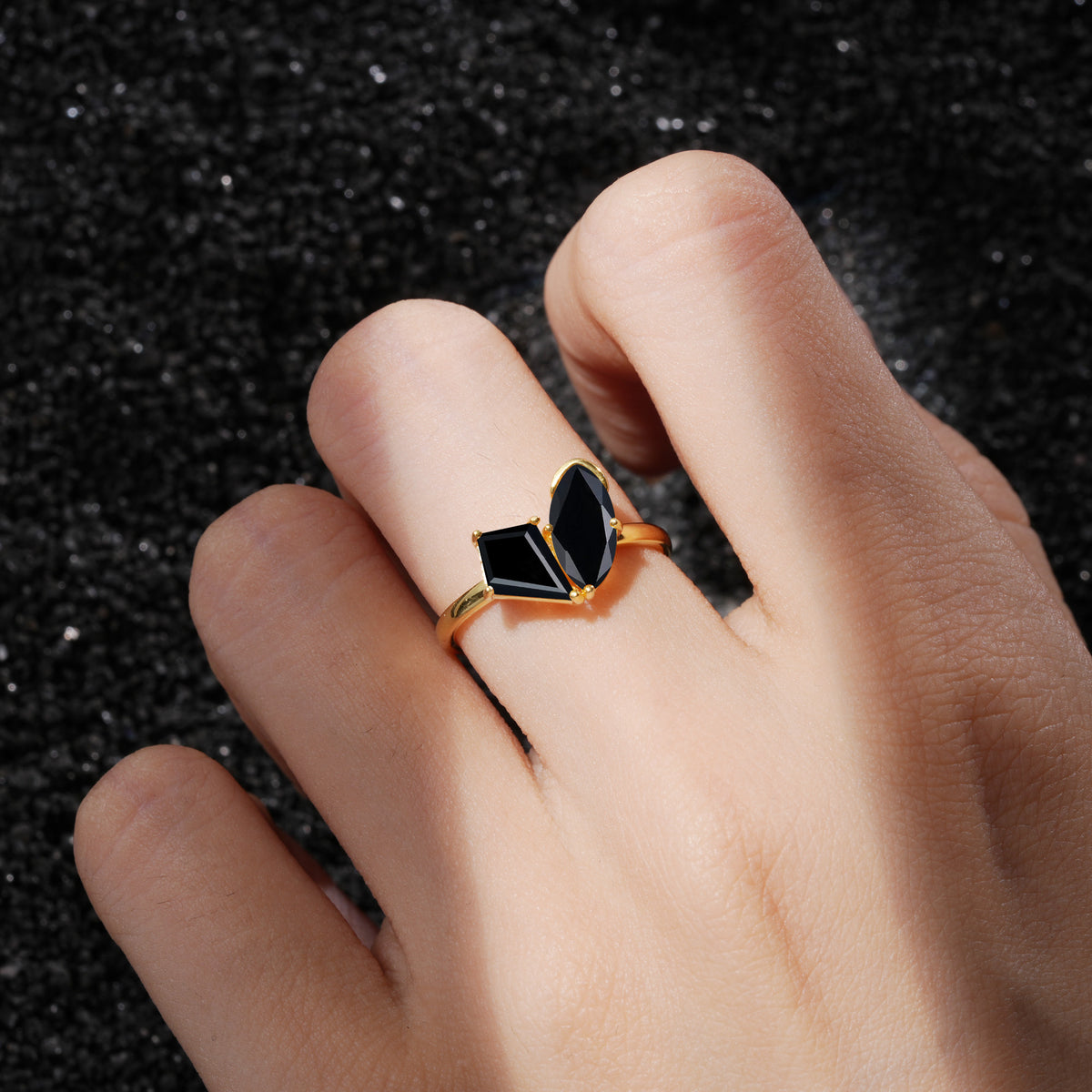 SR17654 Black Onyx Ring - Rose-Gold