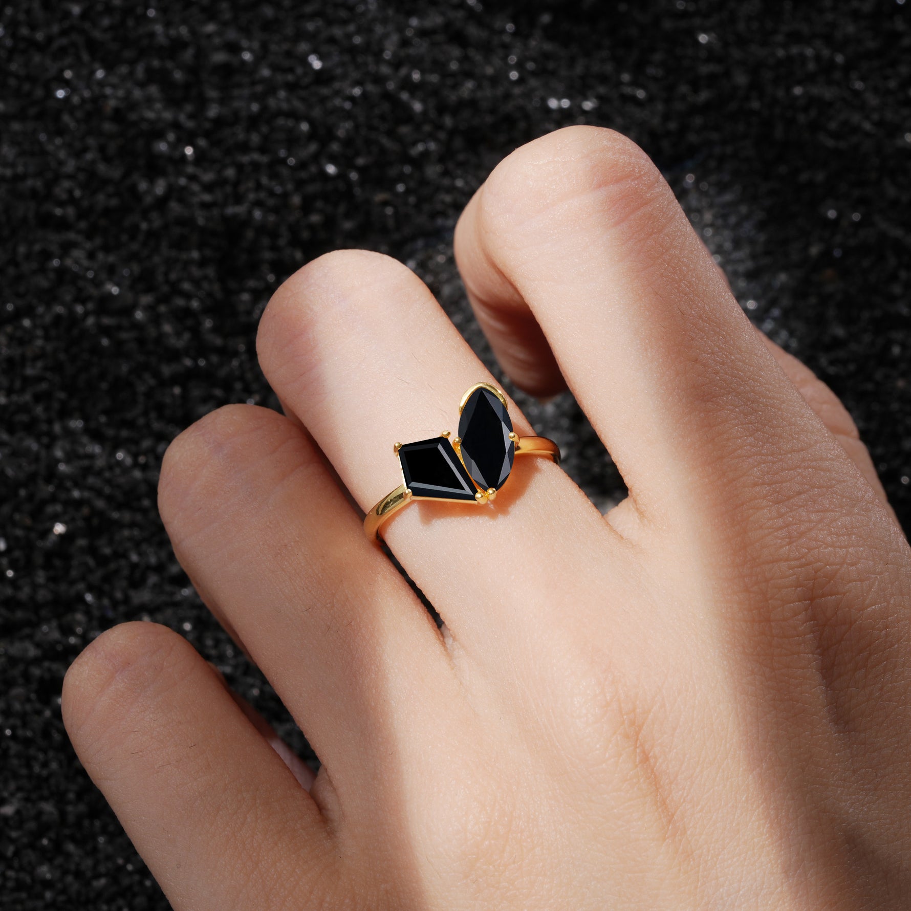 SR17654 Black Onyx Ring - Rose-Gold
