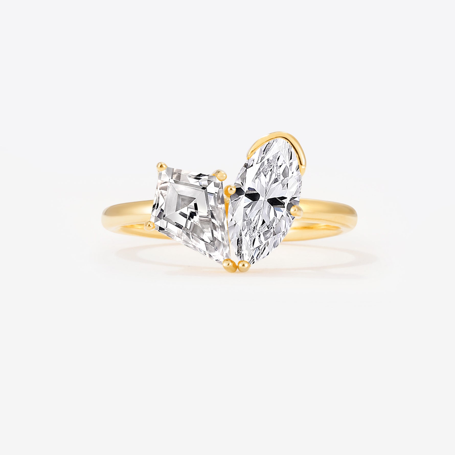 SR17654 Lab Diamond Ring - Yellow-Gold