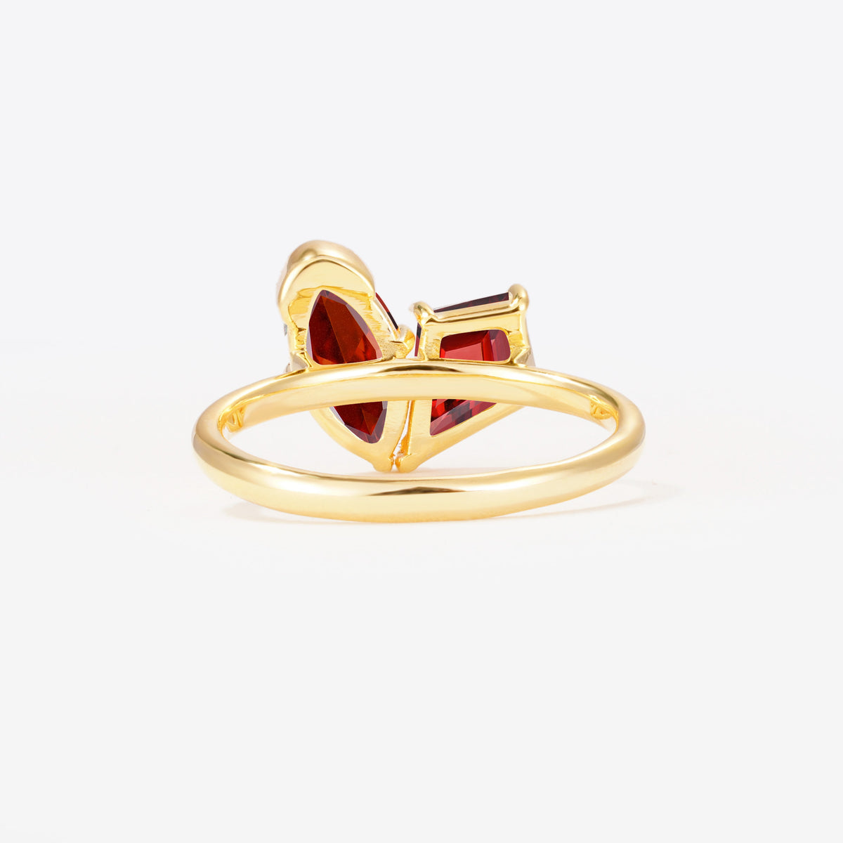 SR17654 Garnet Ring - Additional view