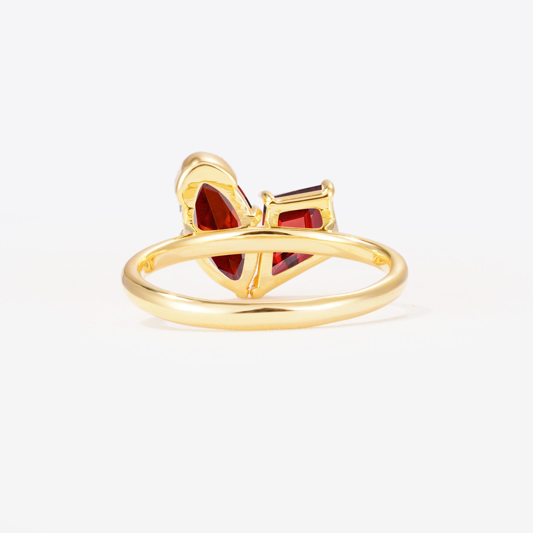 SR17654 Garnet Ring - Additional view