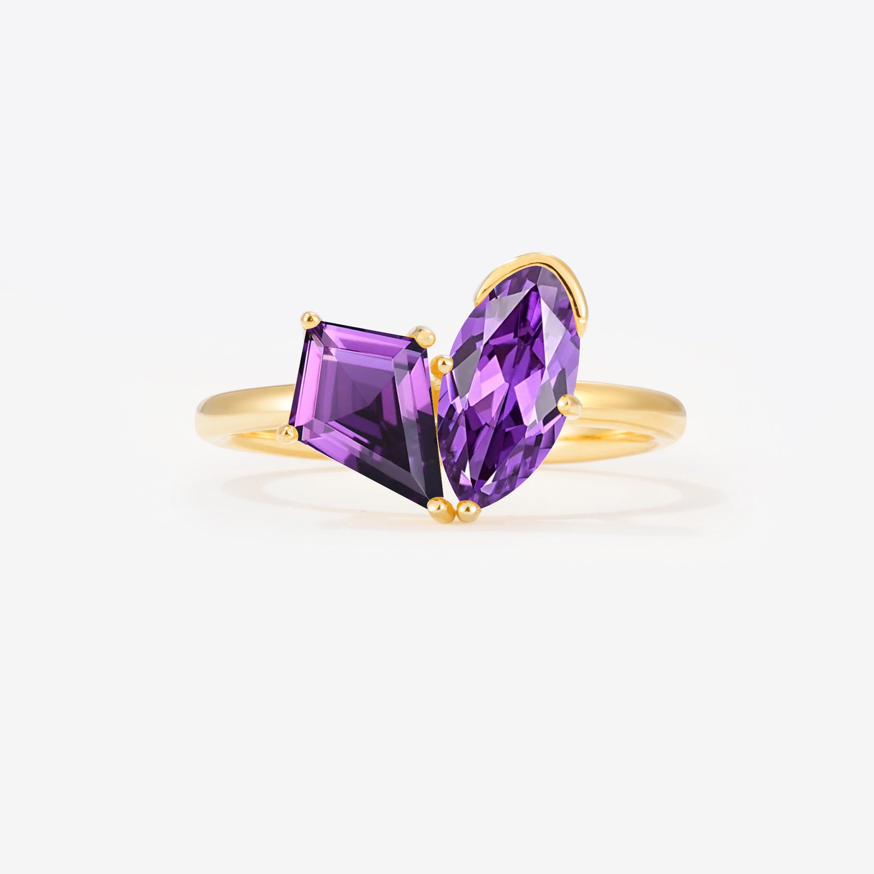SR17654 Amethyst Ring - Yellow-Gold