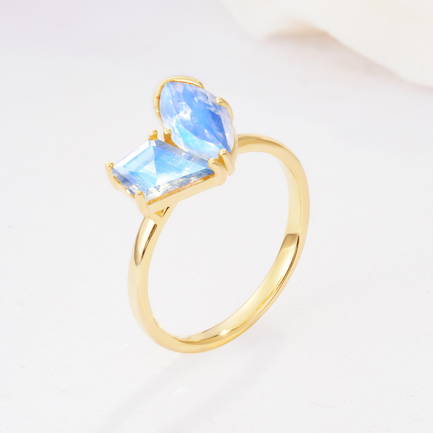 SR17654 Moonstone Ring - Additional view