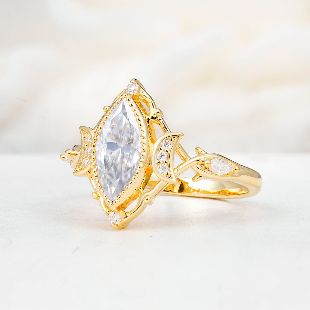SR17656 Moissanite Ring - White-Gold