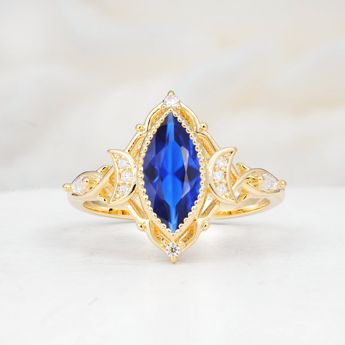 SR17656 Sapphire Ring - Yellow-Gold
