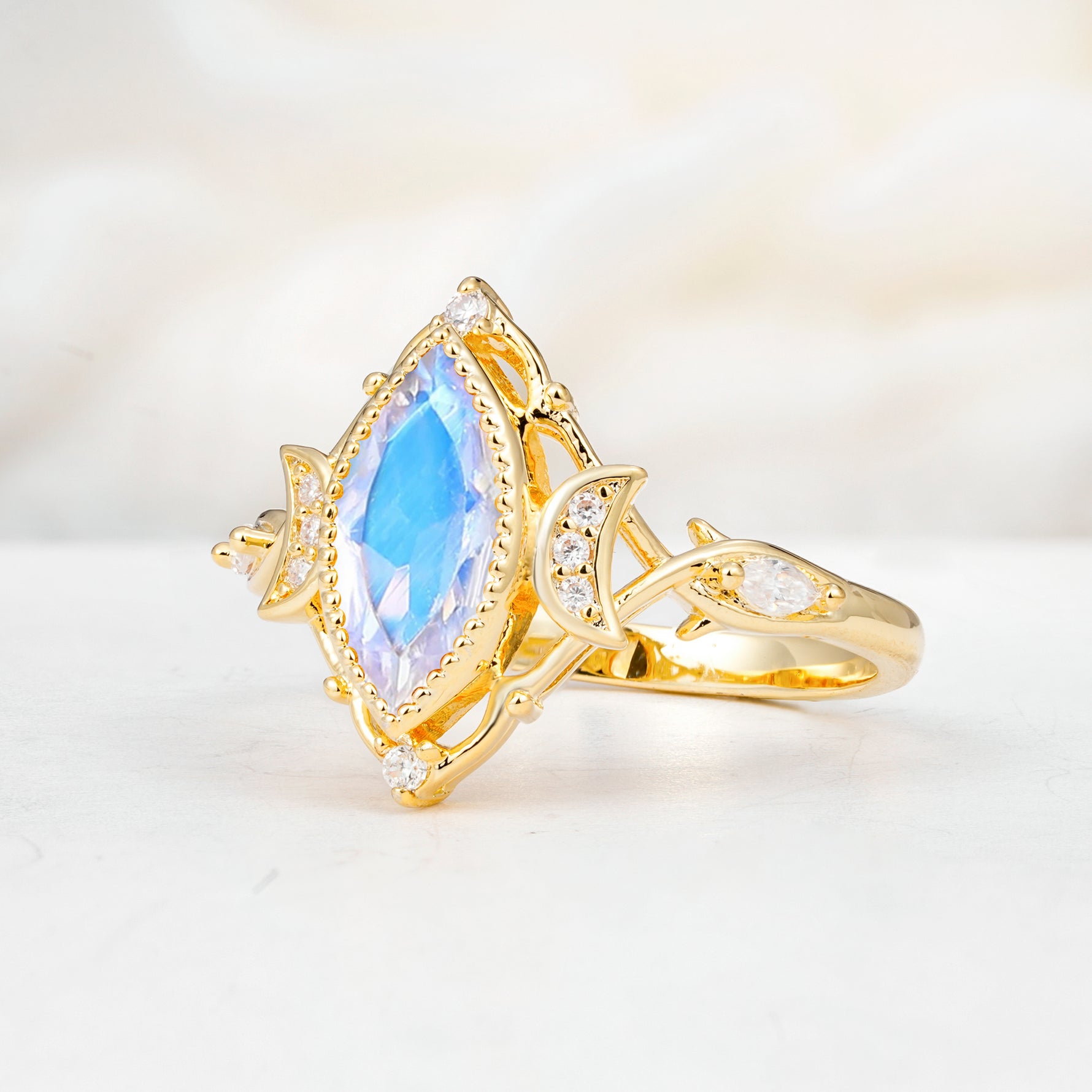 SR17656 Moonstone Ring - White-Gold