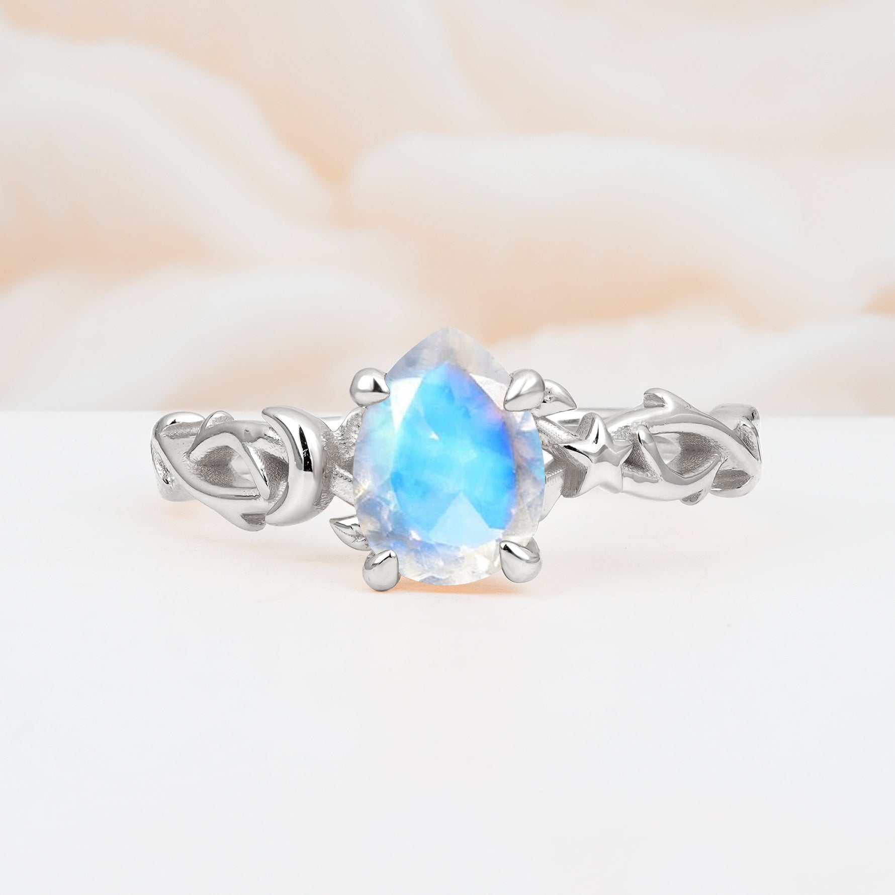 SR17666 Moonstone Ring - Additional view