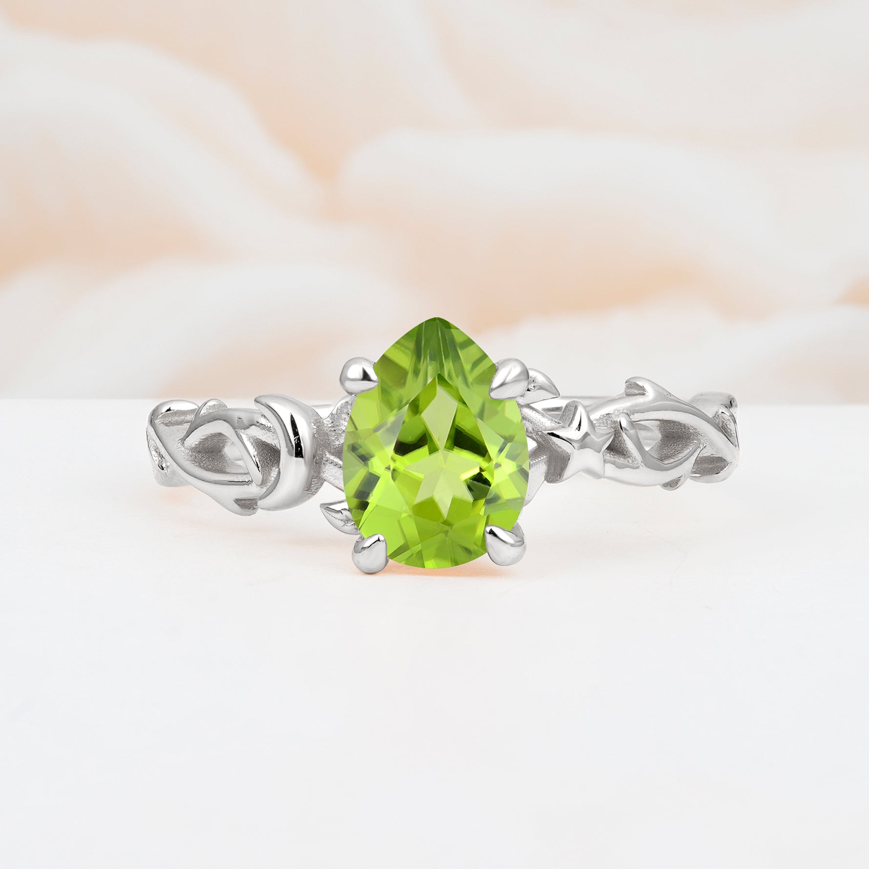 SR17666 Peridot Ring - Additional view
