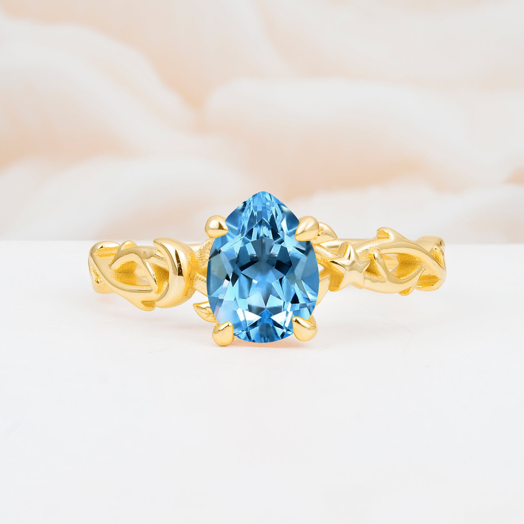 SR17666 Aquamarine Ring - Yellow-Gold