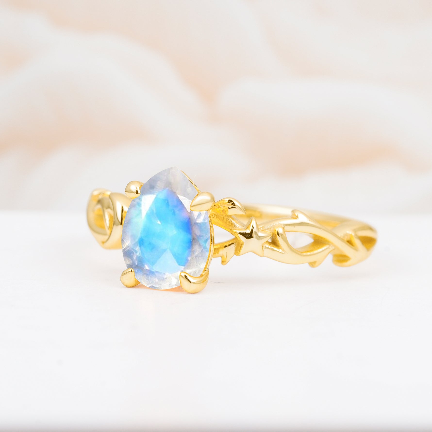 SR17666 Moonstone Ring - White-Gold