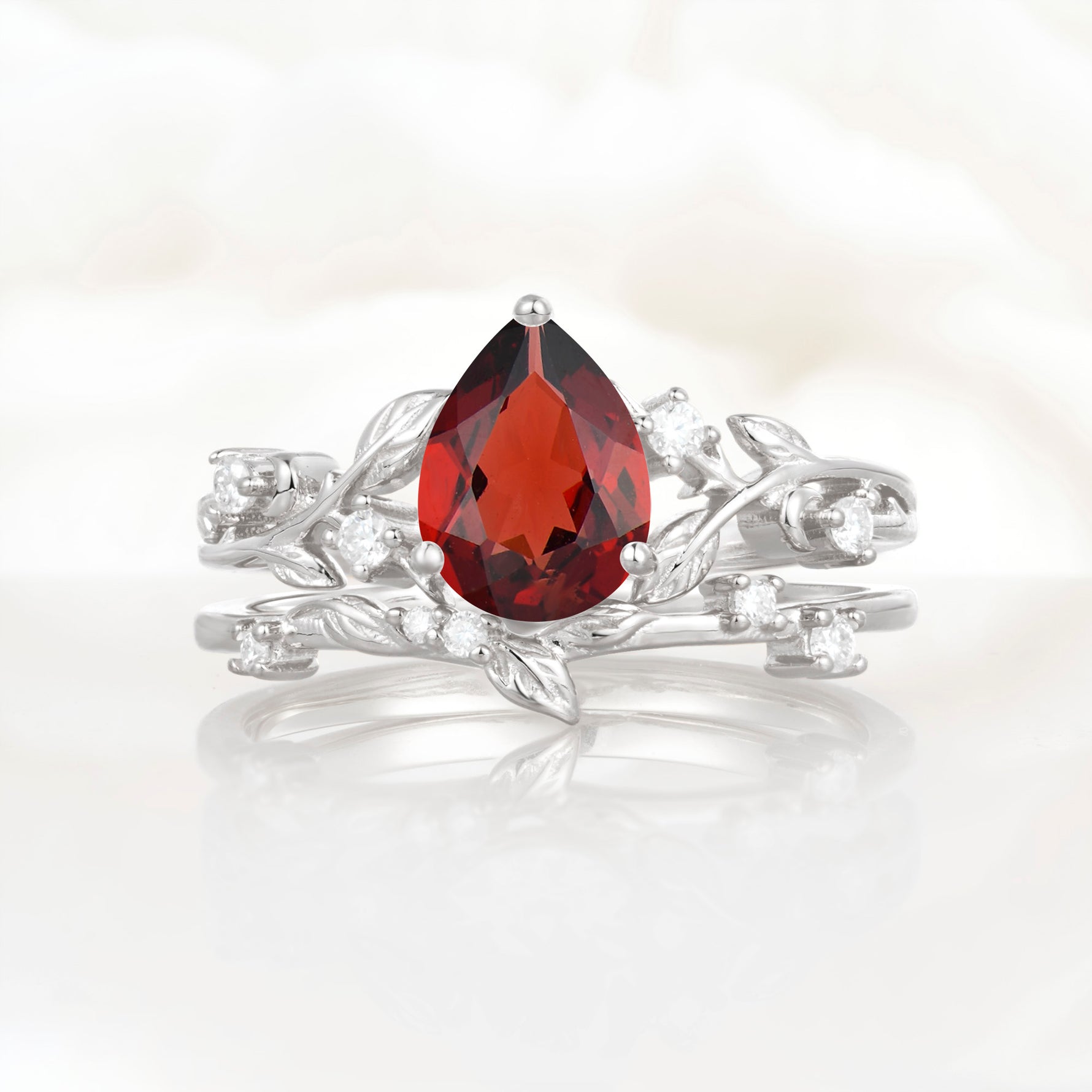 SR17677 Garnet Ring - Additional view