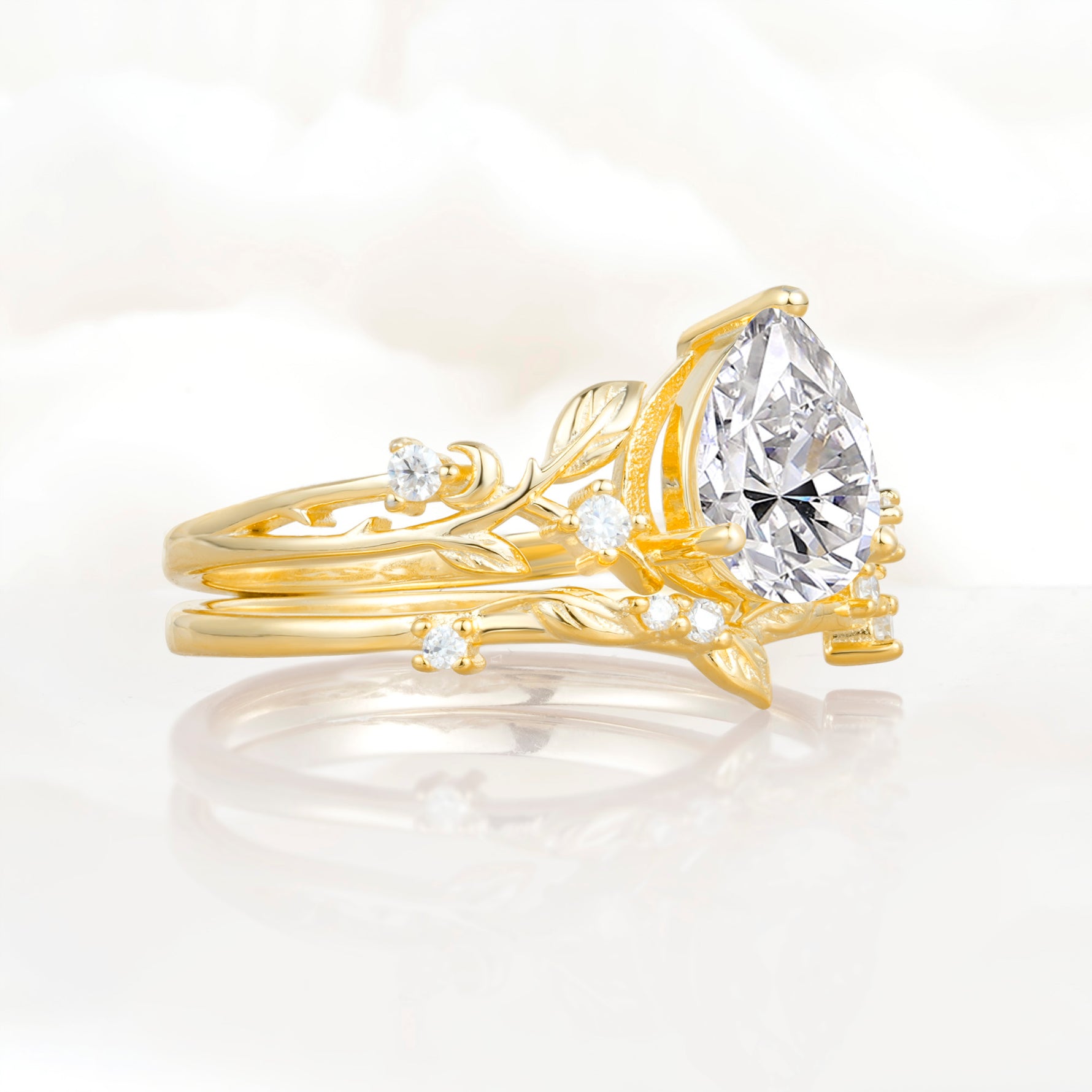 SR17677 Lab Diamond Ring - White-Gold