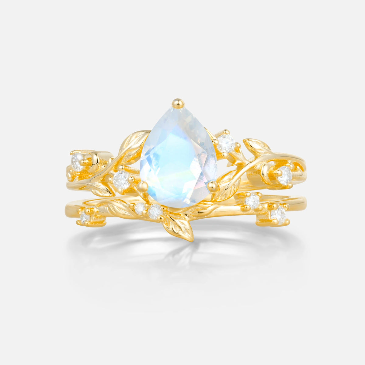 SR17677 Moonstone Ring - Yellow-Gold