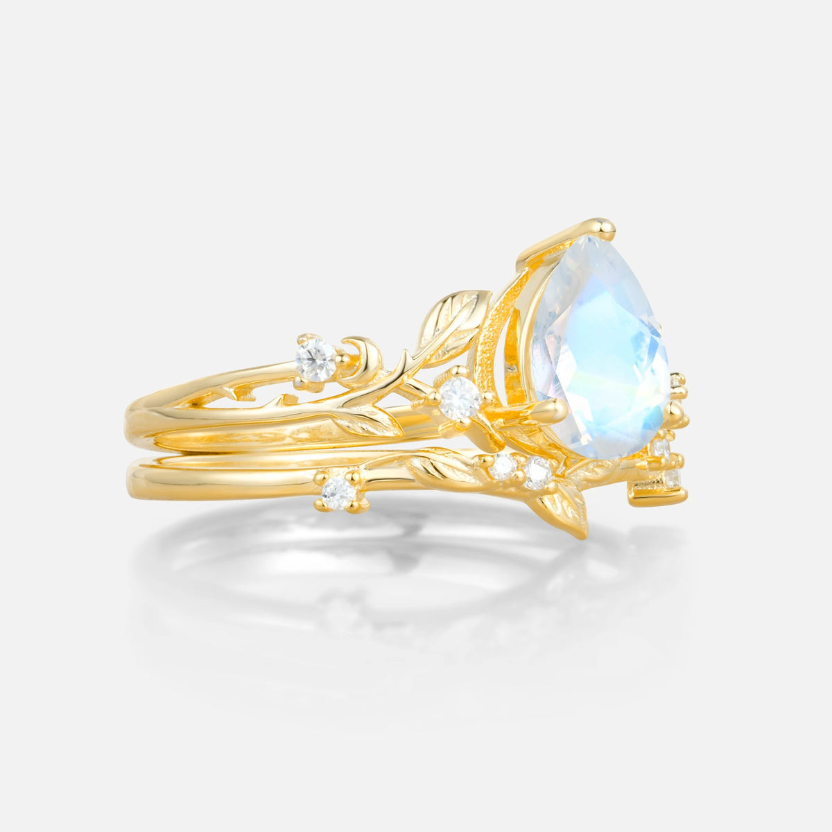 SR17677 Moonstone Ring - White-Gold