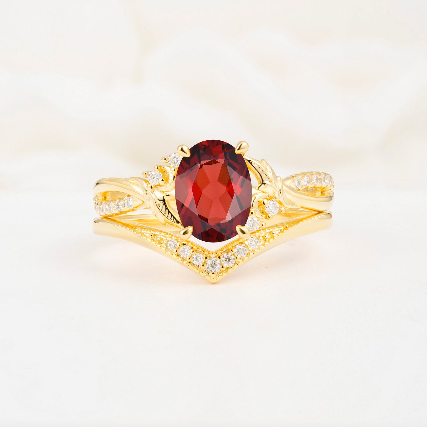 SR17683 Garnet Ring - Additional view