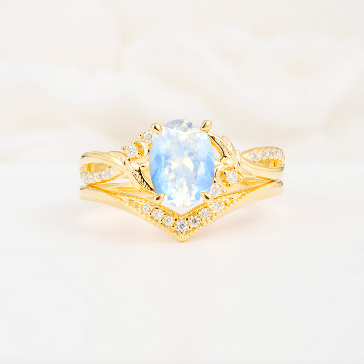 SR17683 Moonstone Ring - Additional view