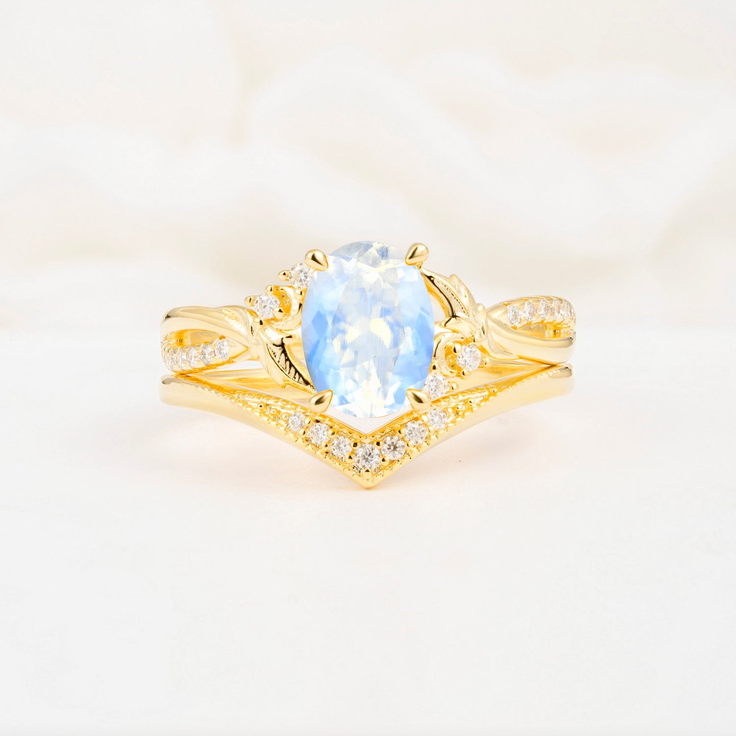 SR17683 Moonstone Ring - Additional view