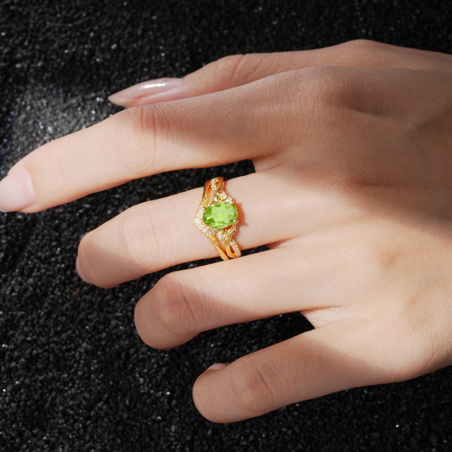Classic Sparkling Oval Peridot Engagement Ring with Ring