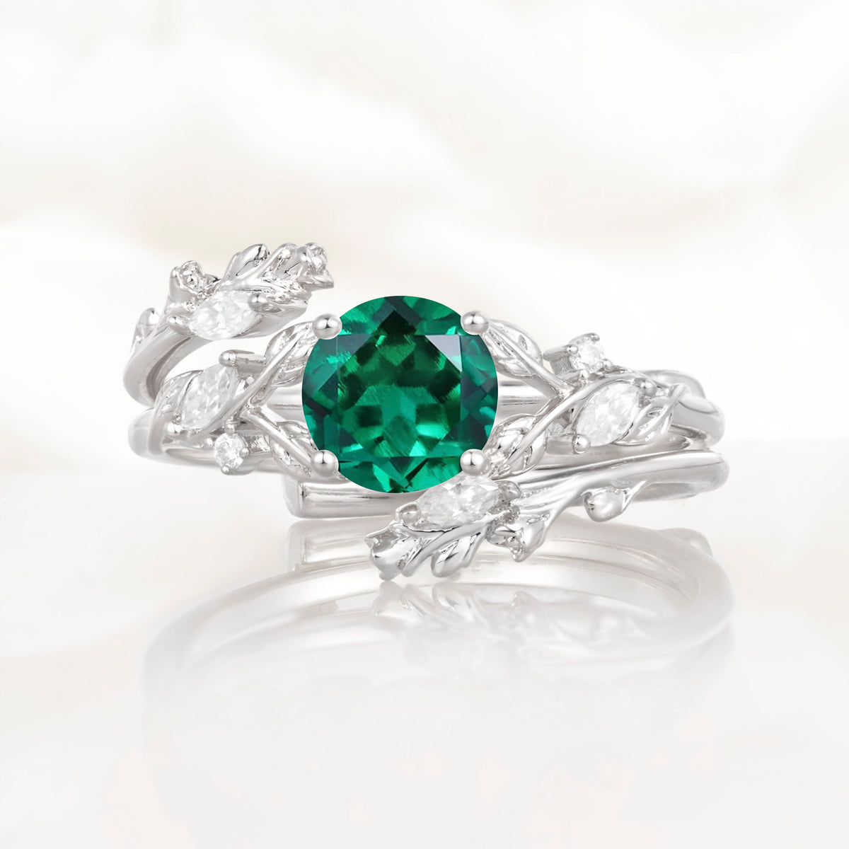SR17688 Emerald Ring - Additional view