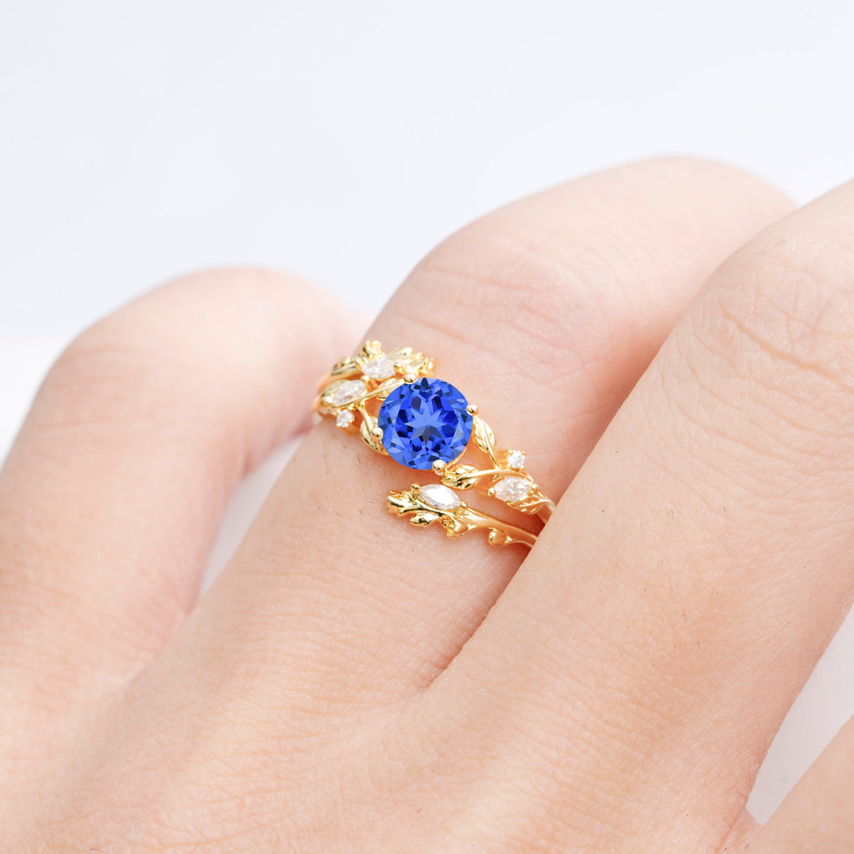 SR17688 Sapphire Ring - Rose-Gold