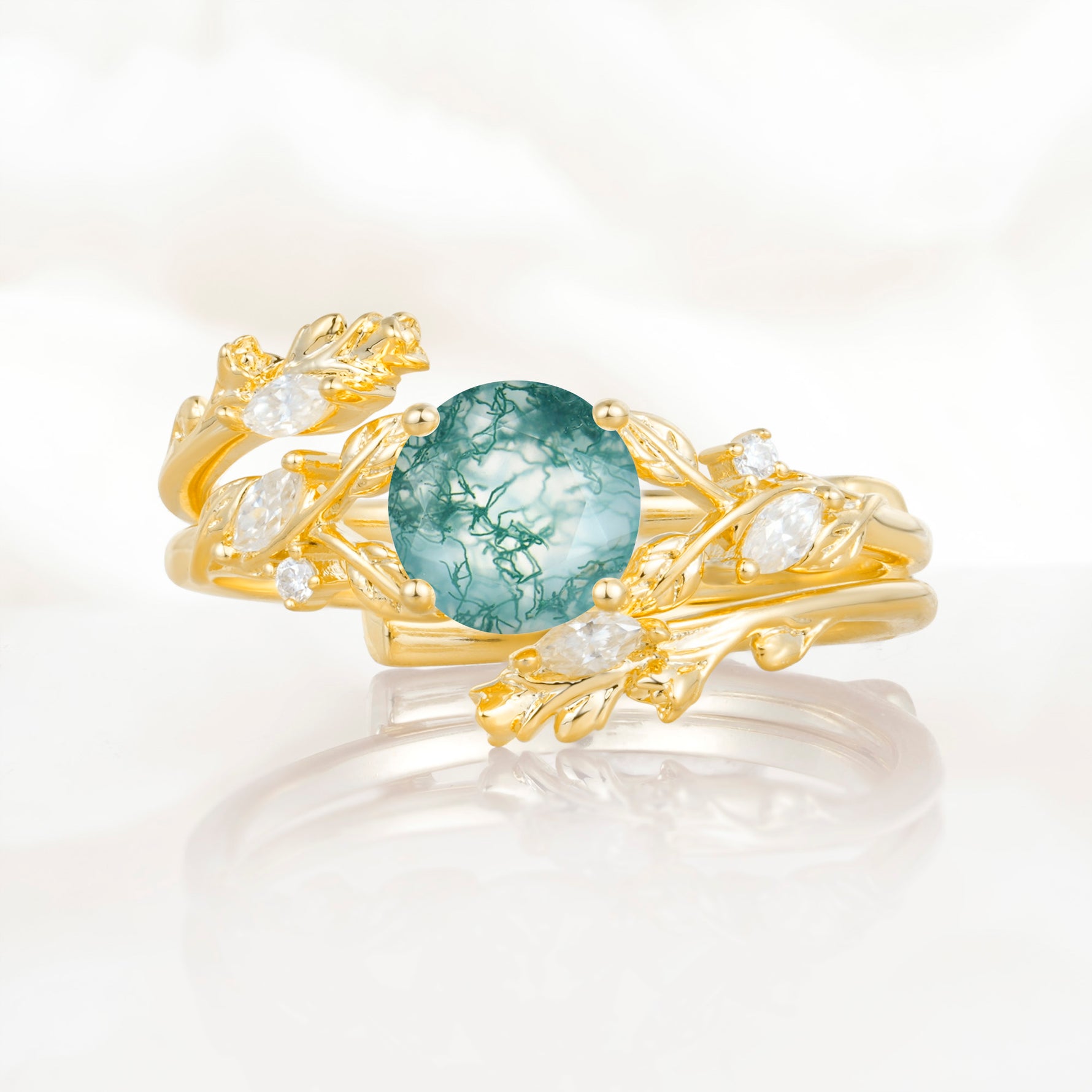 SR17688 Moss Agate Ring - Yellow-Gold