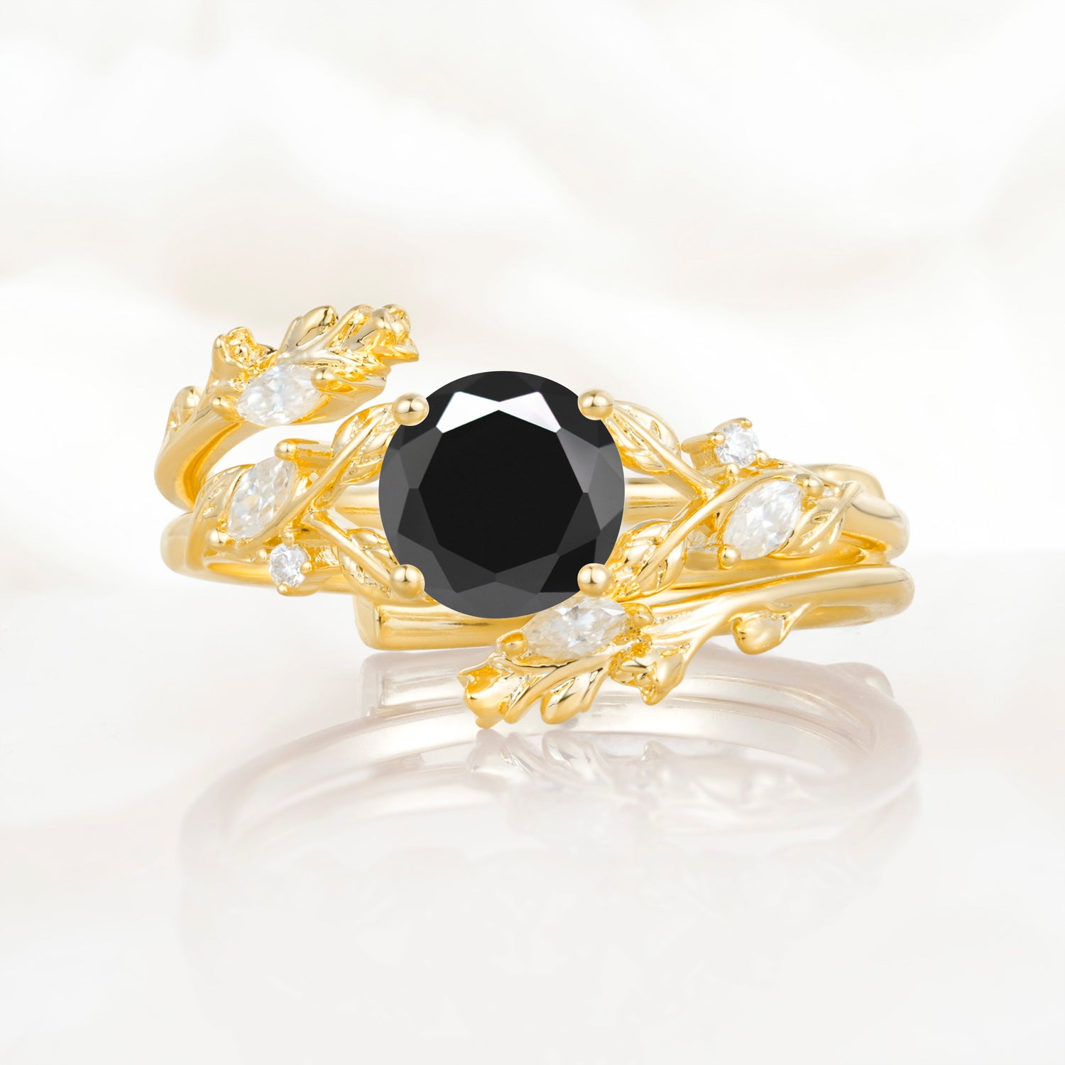 SR17688 Black Onyx Ring - Yellow-Gold