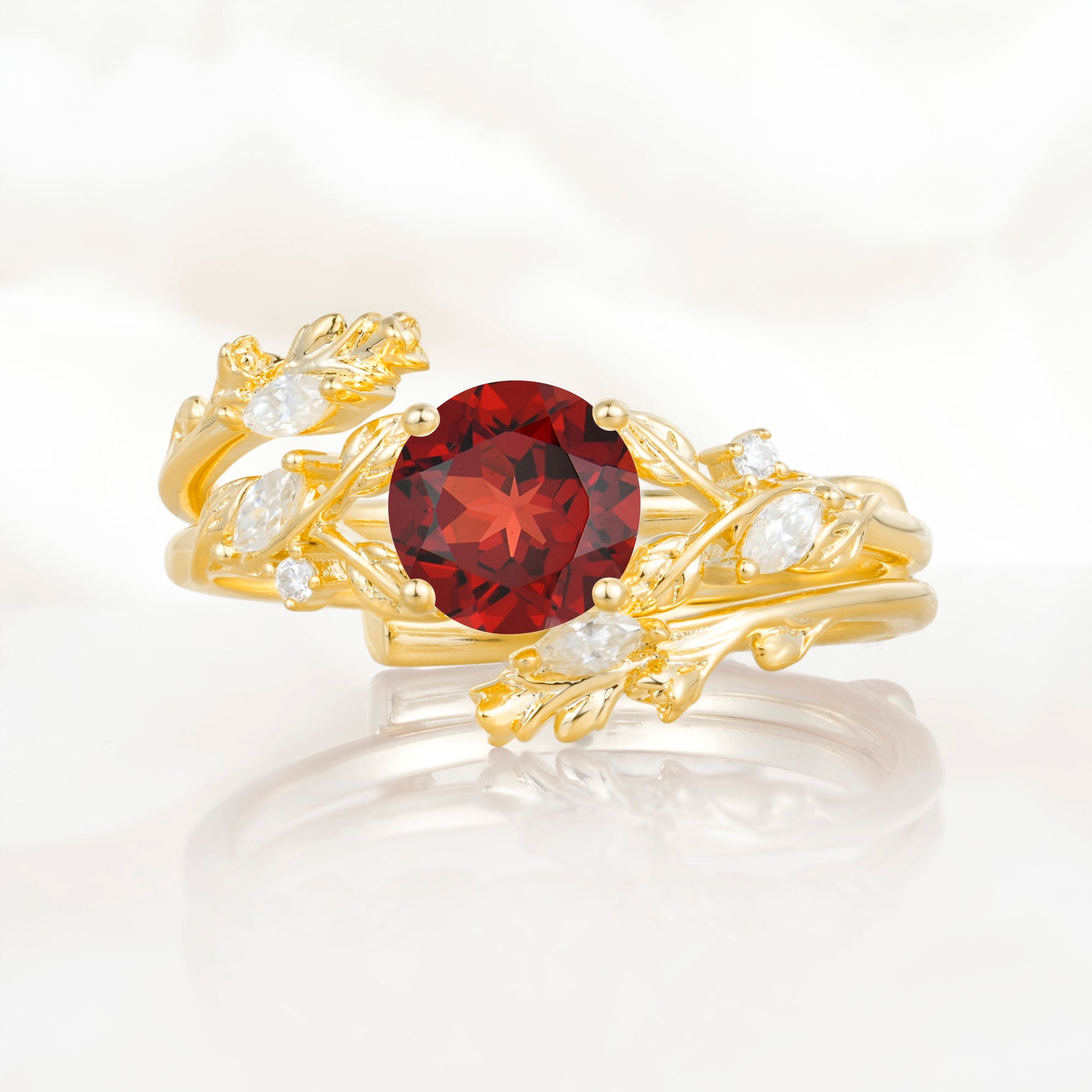 SR17688 Garnet Ring - Yellow-Gold
