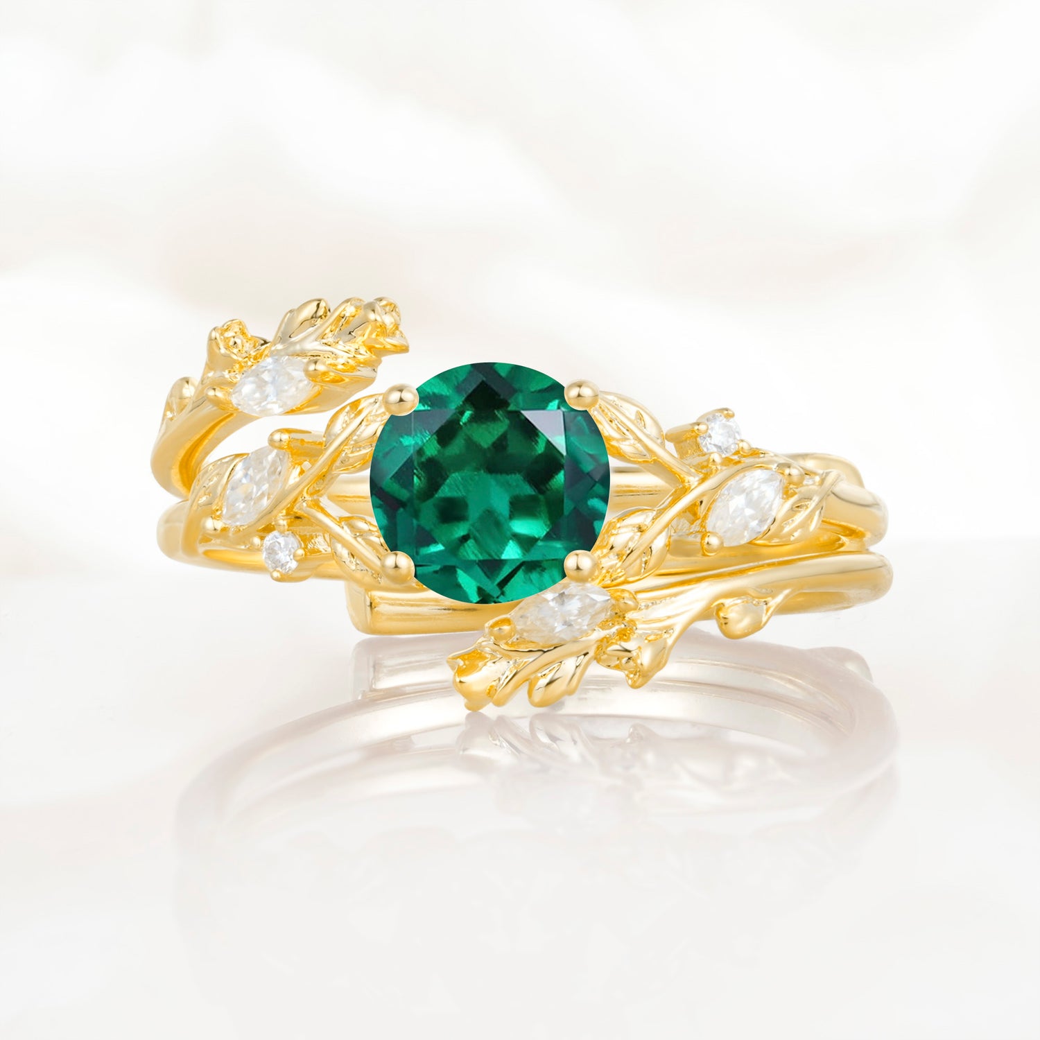 SR17688 Emerald Ring - Yellow-Gold
