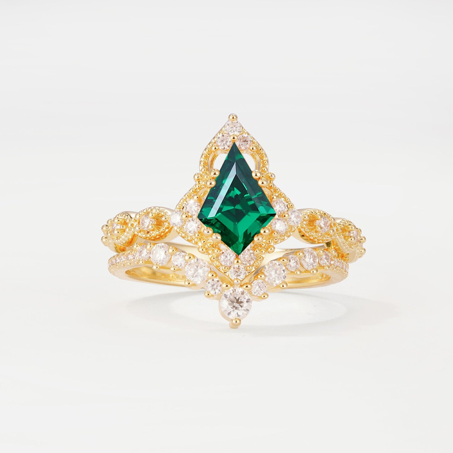 Vintage Kite Cut Emerald Crown Engagement Ring Set