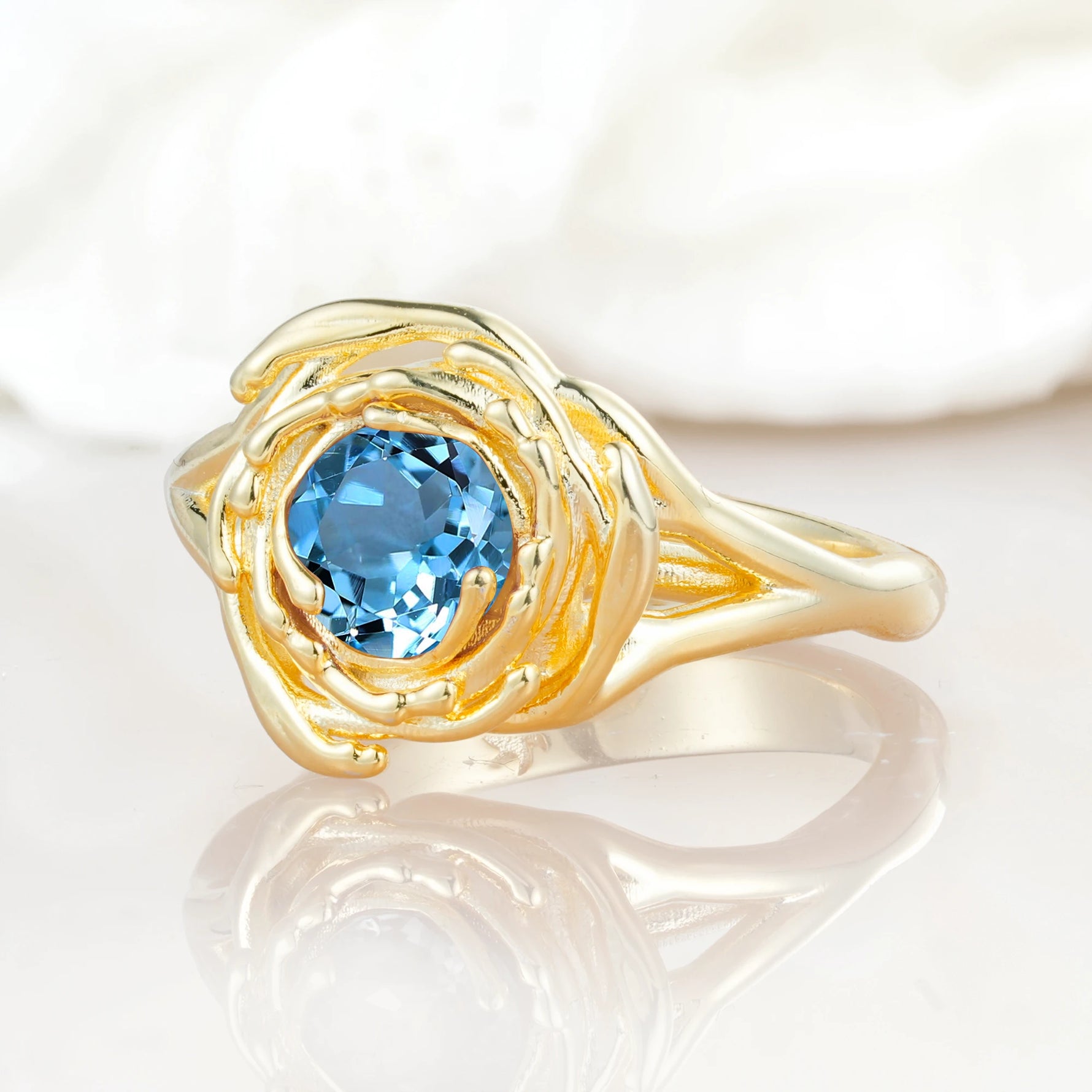 SR18515 Aquamarine Ring - White-Gold
