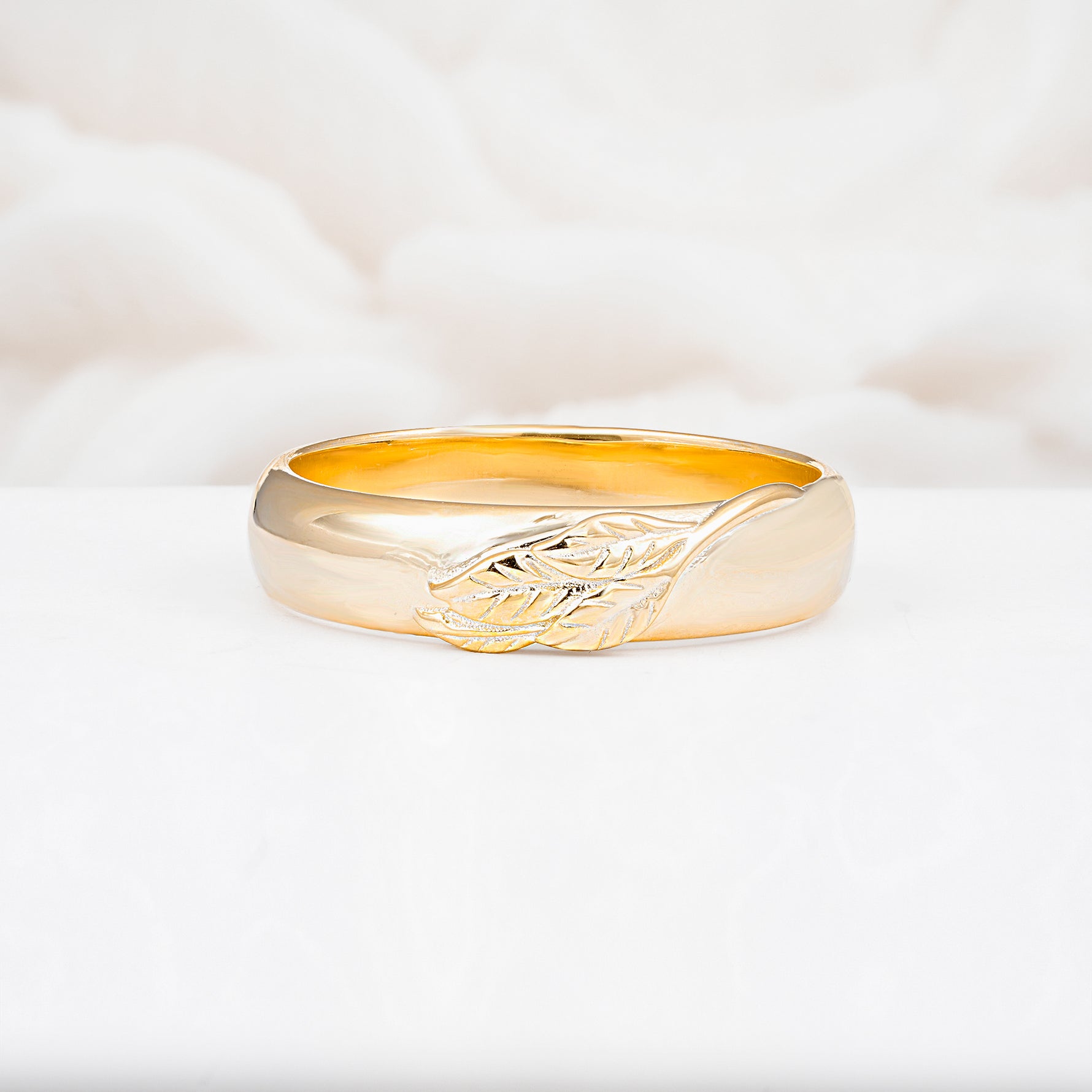 SR18733 Moissanite Ring - Yellow-Gold