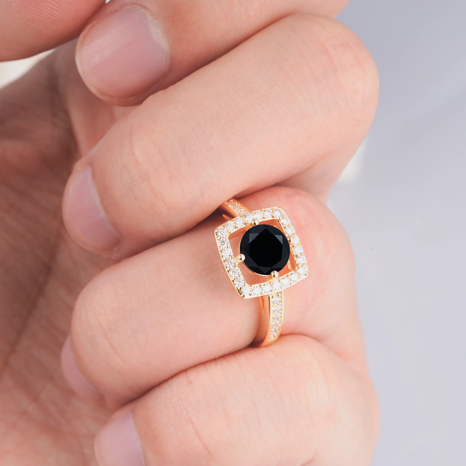 Elegant Halo Black Onyx Ring with Round Cut - Ideal Anniversary Gift