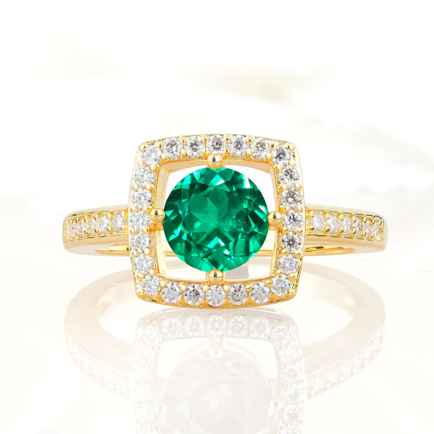 Elegant Halo Emerald Ring with Round Cut - Ideal Anniversary Gift