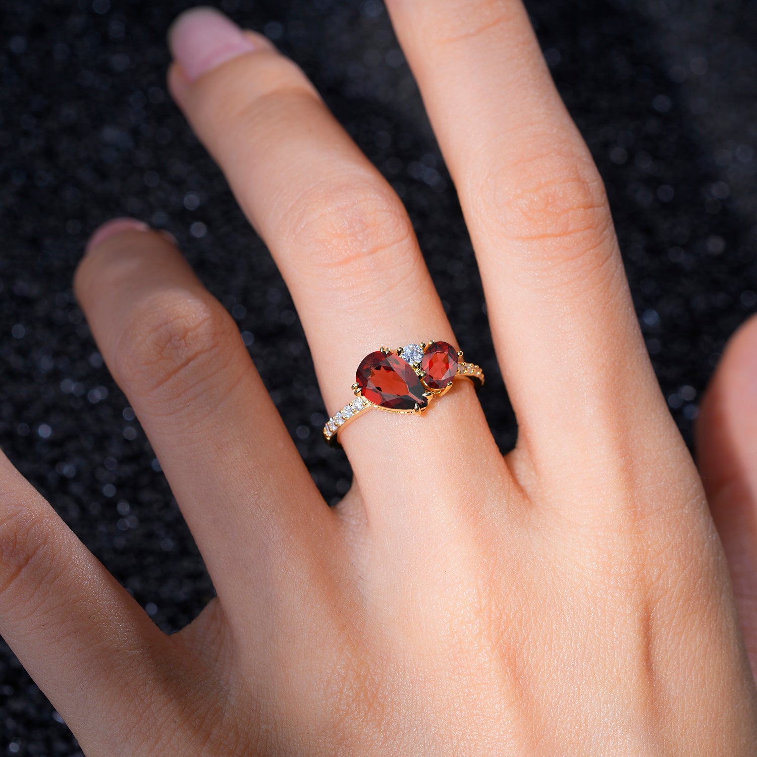 SR19465 Garnet Ring - Rose-Gold