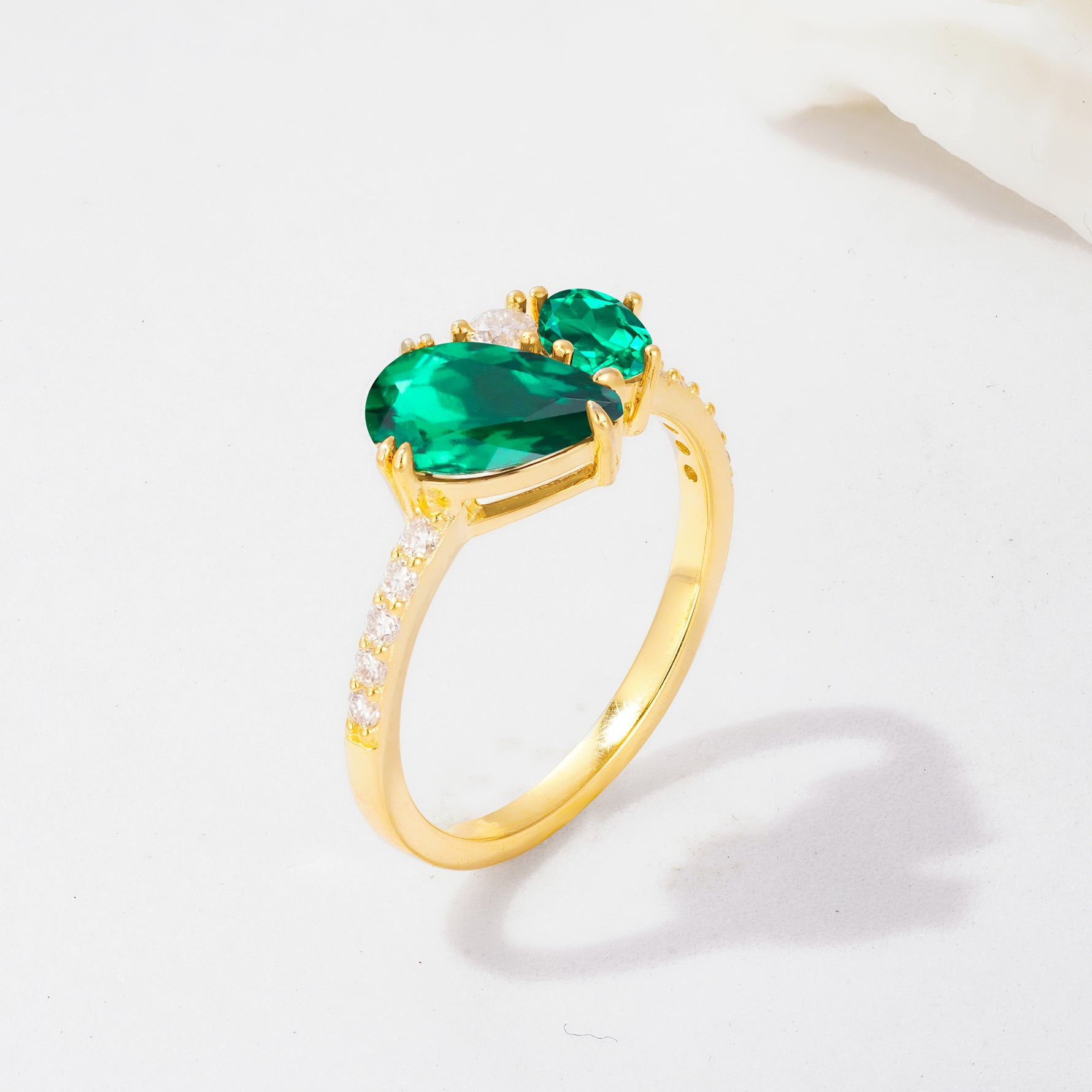 SR19465 Emerald Ring - Additional view
