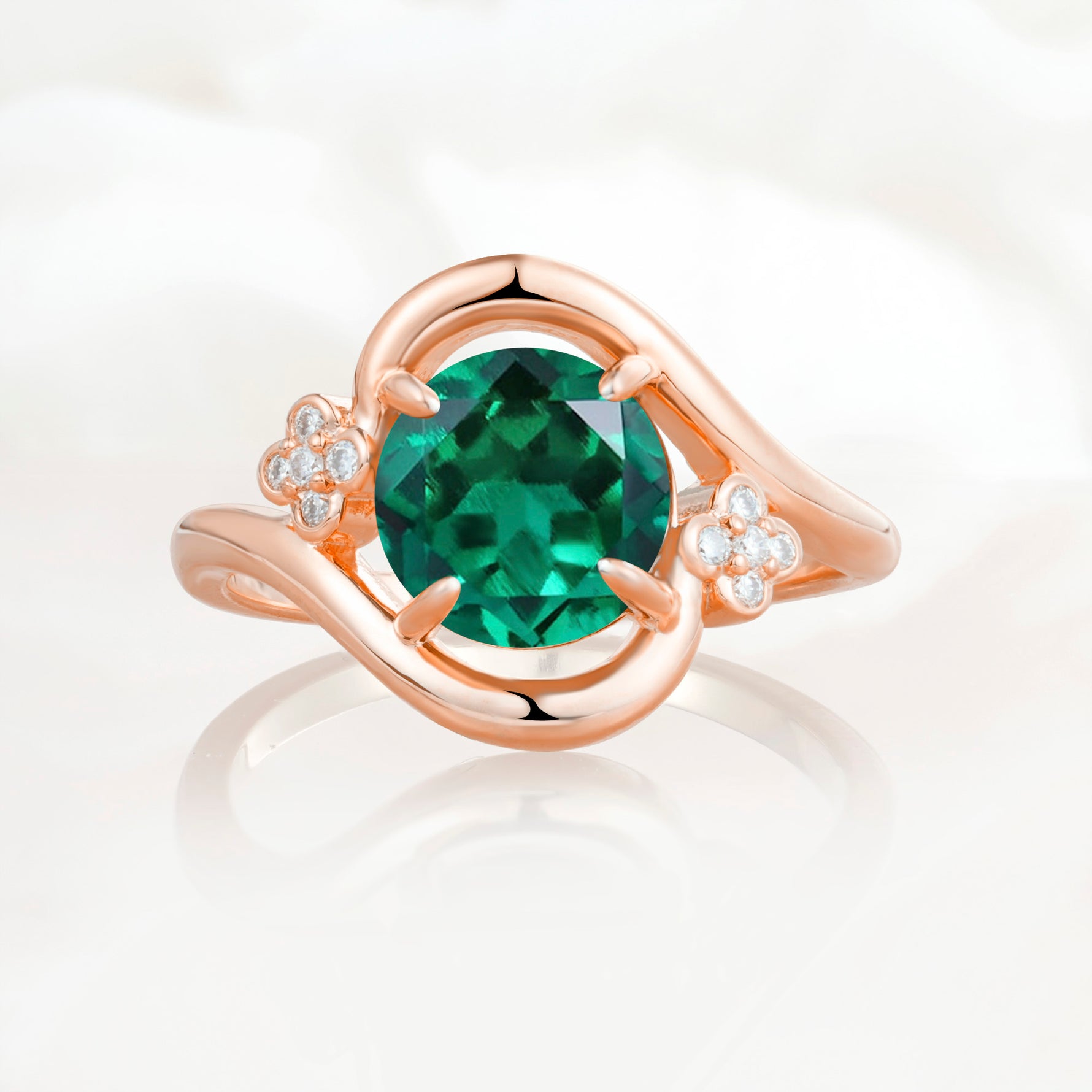 SR19482 Emerald Ring - Additional view