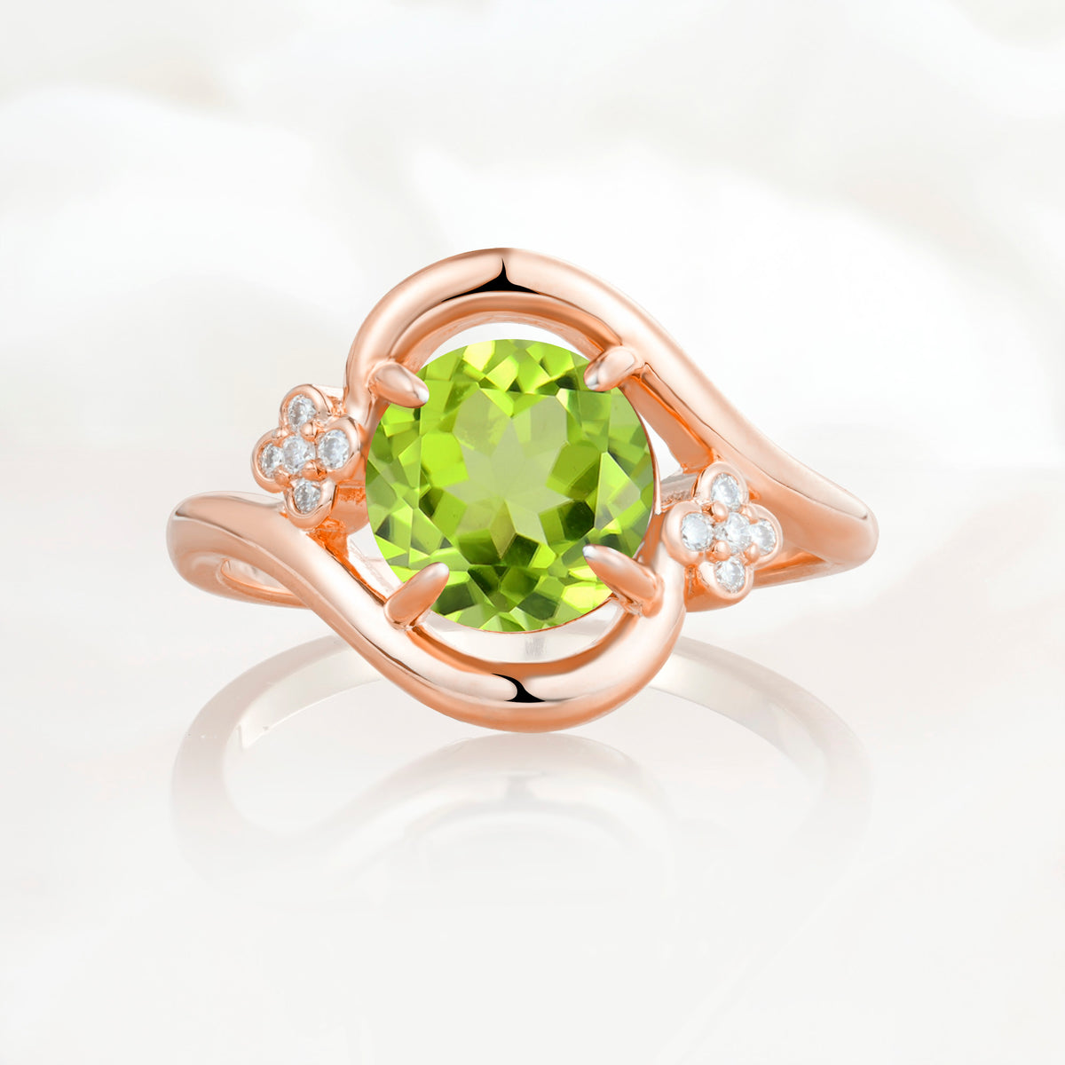SR19482 Peridot Ring - Additional view