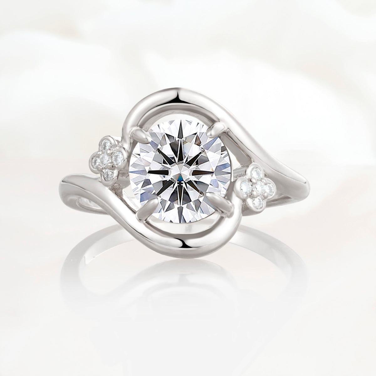SR19482 Lab Diamond Ring - Additional view