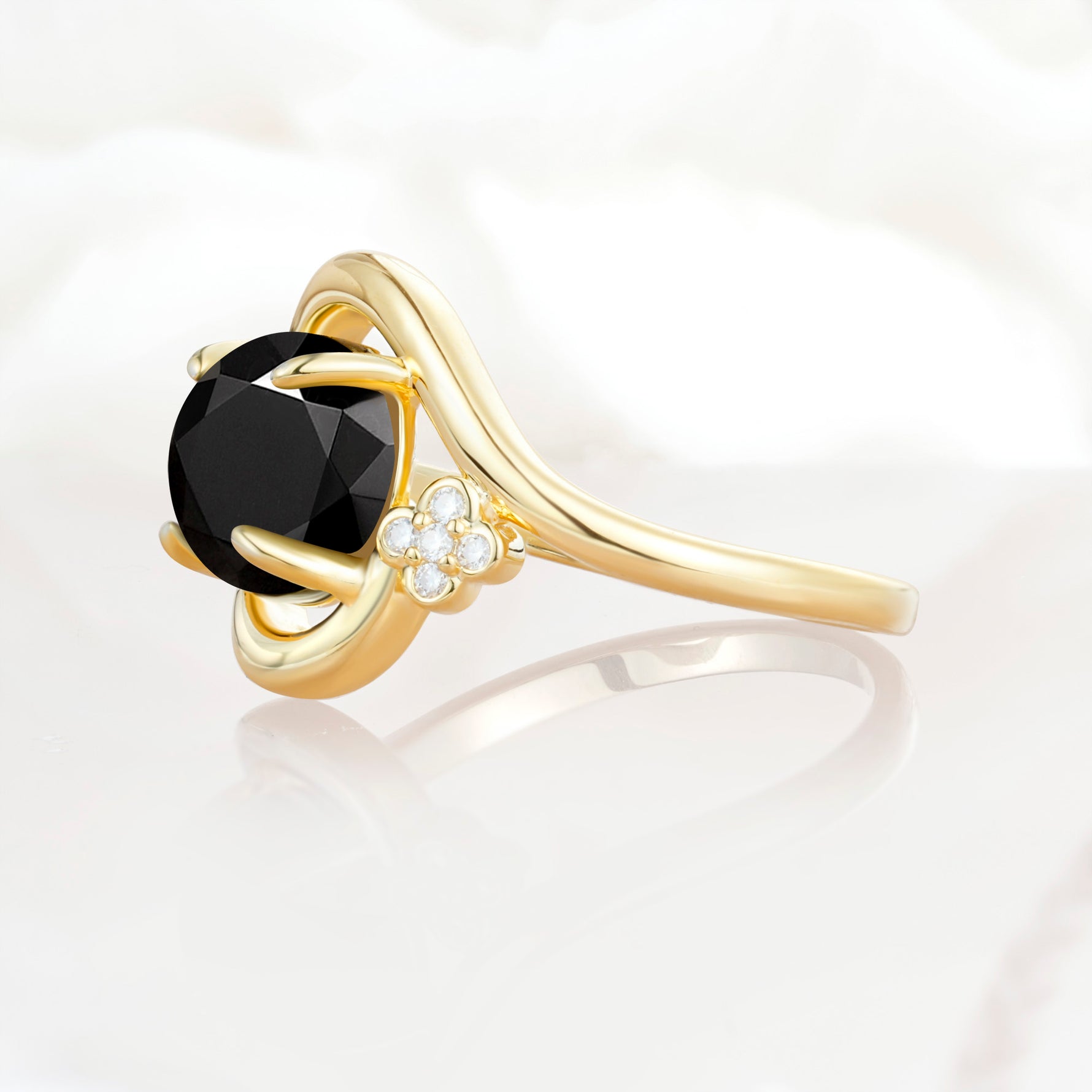 SR19482 Black Onyx Ring - White-Gold
